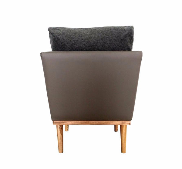 KÅUP ARMCHAIR