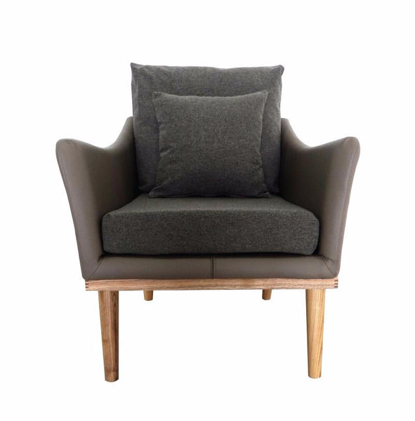 KÅUP ARMCHAIR