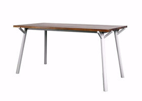 RÅNZ  DINING TABLE